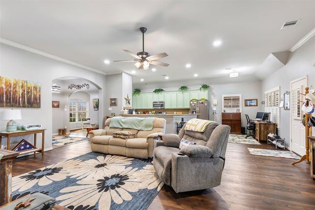 509 Ripkowski Drive, Dayton, TX 77535