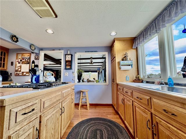71 Wolcott Avenue, Stonington, CT 06378