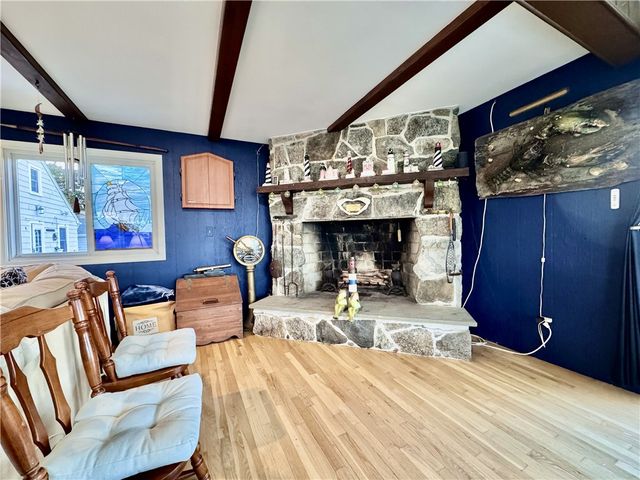 71 Wolcott Avenue, Stonington, CT 06378