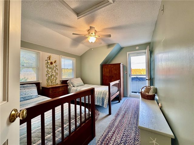 71 Wolcott Avenue, Stonington, CT 06378