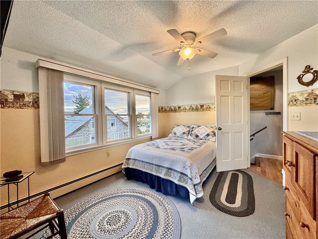 71 Wolcott Avenue, Stonington, CT 06378