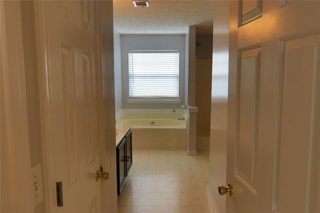363 Springhaven Way, Lawrenceville, GA 30046