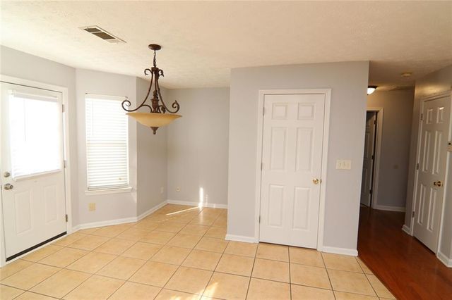 363 Springhaven Way, Lawrenceville, GA 30046
