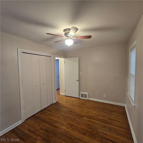 5785 Andover Boulevard, Garfield Heights, OH 44125