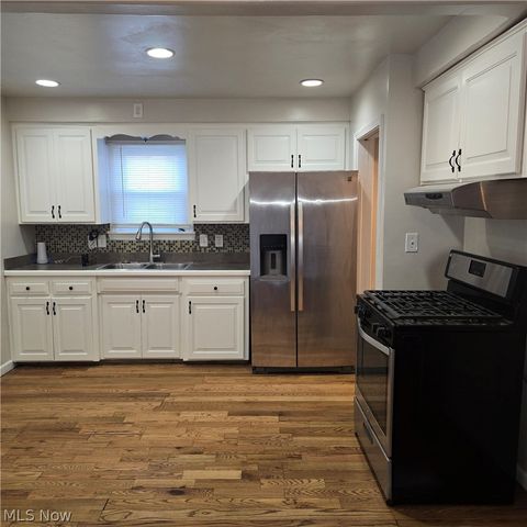 5785 Andover Boulevard, Garfield Heights, OH 44125