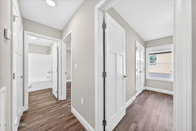 1139 Cook Rd, Crossville, TN 38555