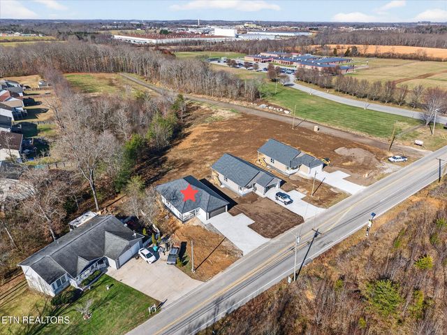 1139 Cook Rd, Crossville, TN 38555