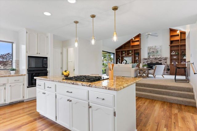3140 Woodleigh Ln, Cameron Park, CA 95682