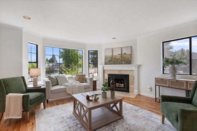 3140 Woodleigh Ln, Cameron Park, CA 95682