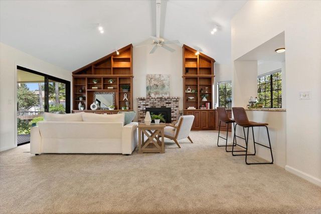 3140 Woodleigh Ln, Cameron Park, CA 95682