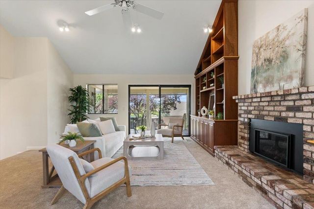3140 Woodleigh Ln, Cameron Park, CA 95682
