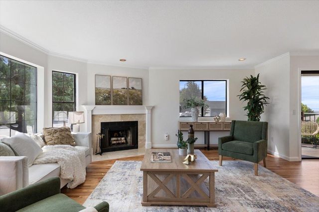 3140 Woodleigh Ln, Cameron Park, CA 95682