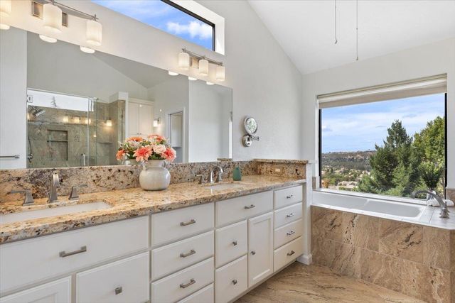 3140 Woodleigh Ln, Cameron Park, CA 95682