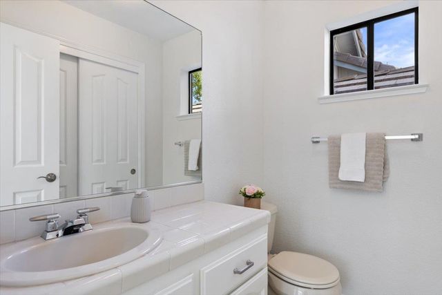 3140 Woodleigh Ln, Cameron Park, CA 95682