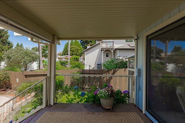 3140 Woodleigh Ln, Cameron Park, CA 95682