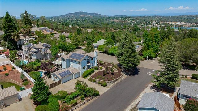 3140 Woodleigh Ln, Cameron Park, CA 95682