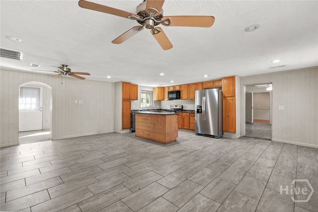 505 Bush Road, Savannah, GA 31419