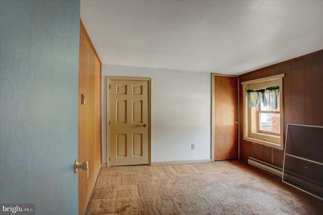 55 E MAIN ST, Newville, PA 17241