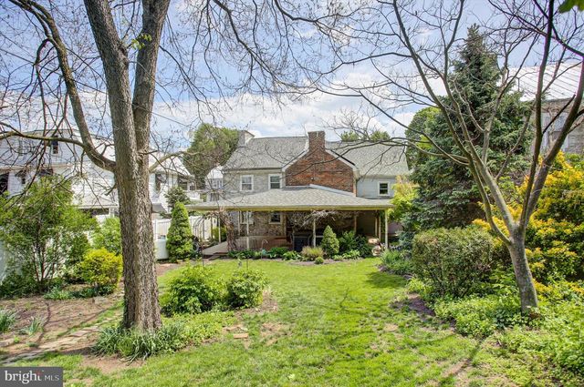 55 E MAIN ST, Newville, PA 17241