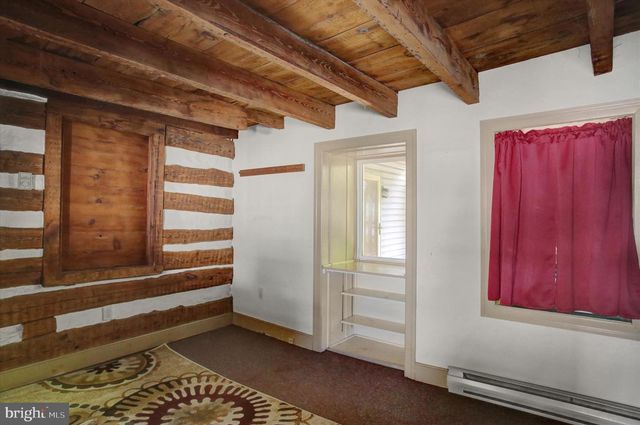 55 E MAIN ST, Newville, PA 17241