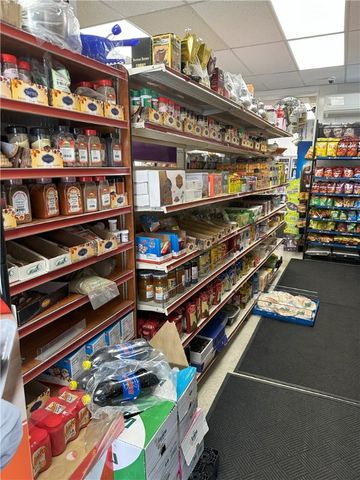 638 Charles Street, Providence, RI 02904