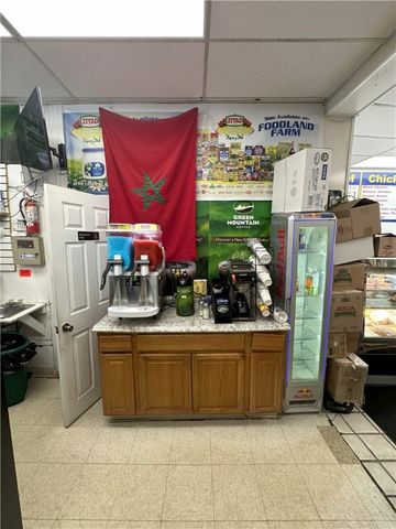 638 Charles Street, Providence, RI 02904