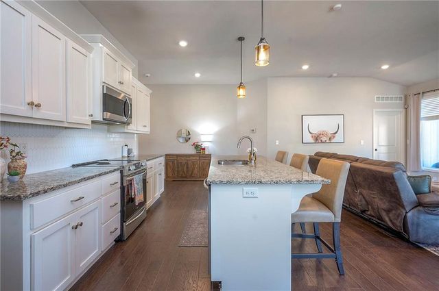 19004 Mahaffie Street, Spring Hill, KS 66083