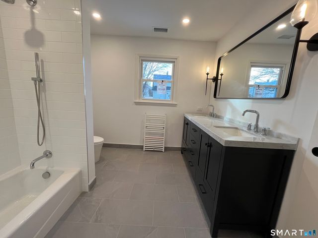 34 Keith Street 2, Stamford, CT 06902