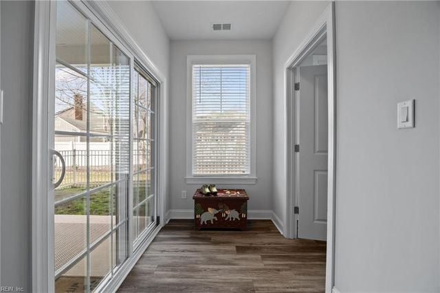 4620 Longleaf PL, Chesapeake, VA 23321