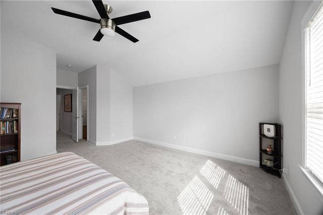 4620 Longleaf PL, Chesapeake, VA 23321