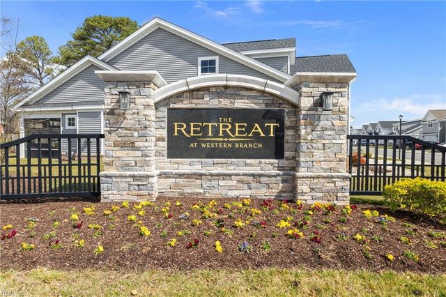 4620 Longleaf PL, Chesapeake, VA 23321