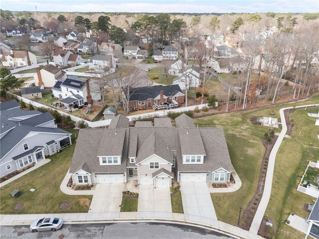 4620 Longleaf PL, Chesapeake, VA 23321