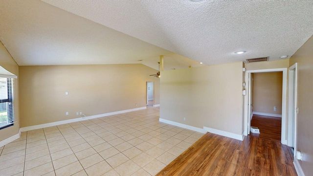 974 SE BELFAST Avenue, Port St. Lucie, Port St Lucie, FL 34983