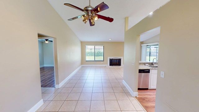 974 SE BELFAST Avenue, Port St. Lucie, Port St Lucie, FL 34983