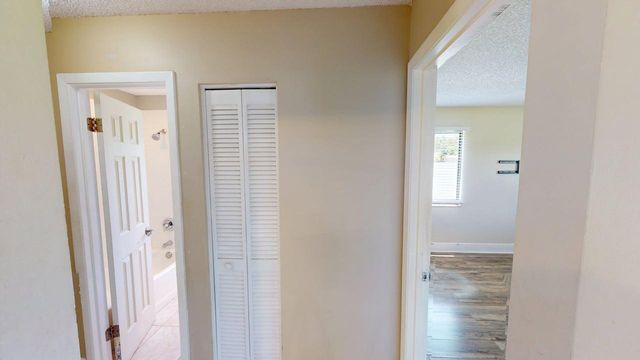 974 SE BELFAST Avenue, Port St. Lucie, Port St Lucie, FL 34983