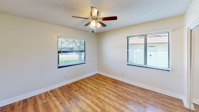 974 SE BELFAST Avenue, Port St. Lucie, Port St Lucie, FL 34983