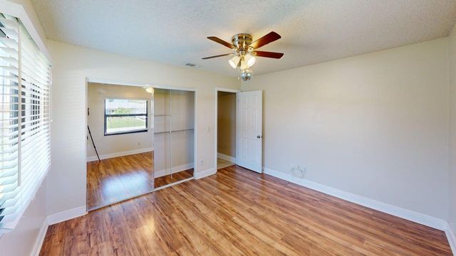 974 SE BELFAST Avenue, Port St. Lucie, Port St Lucie, FL 34983