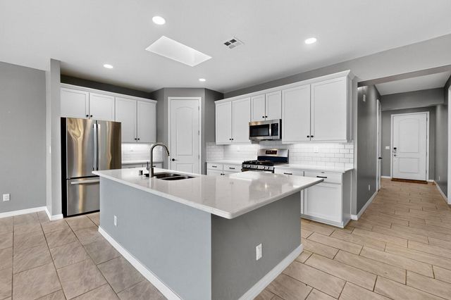 1189 FASCINATION Street NE, Rio Rancho, NM 87144