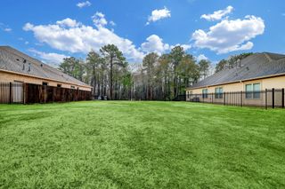 2926 S Cotswold Manor Drive, Kingwood, TX 77339