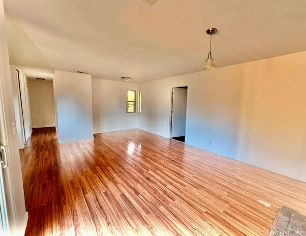 446 Whitney Ave, Vallejo, CA 94589