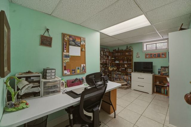 50 Samoset Rd, Barnstable, MA 02648