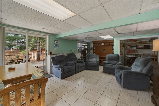 50 Samoset Rd, Barnstable, MA 02648