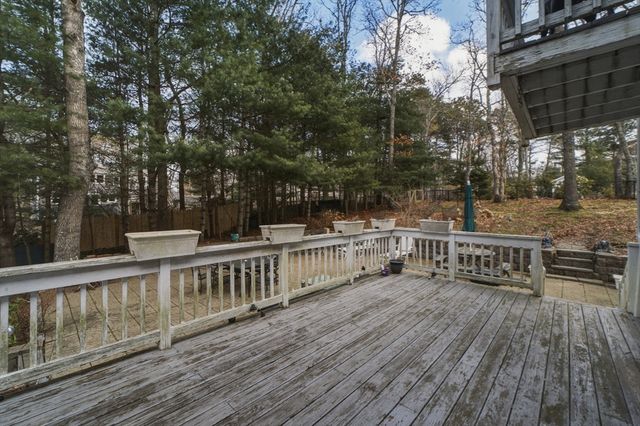 50 Samoset Rd, Barnstable, MA 02648