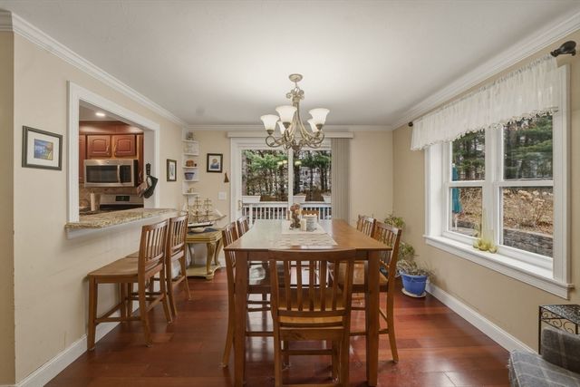 50 Samoset Rd, Barnstable, MA 02648