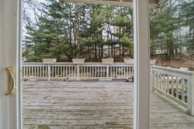 50 Samoset Rd, Barnstable, MA 02648