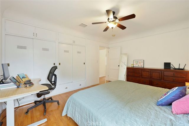 930 N Avenue 63, Los Angeles, CA 90042