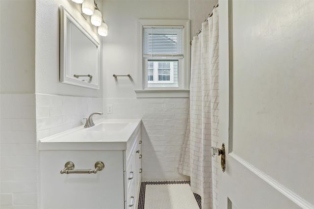 603 Bellevue PL B, Austin, TX 78705