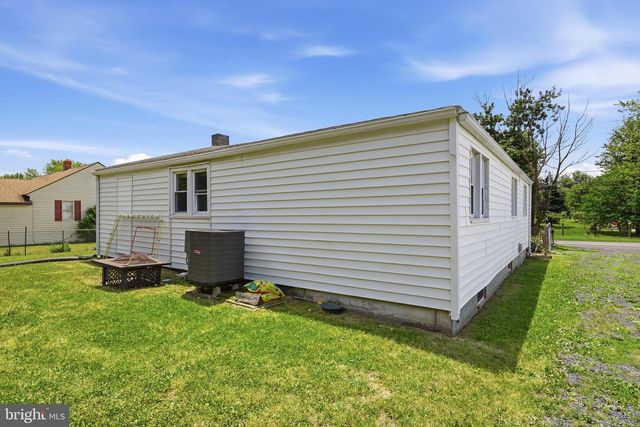 437, 441, 445 STEPHENSON RD, Stephenson, VA 22656