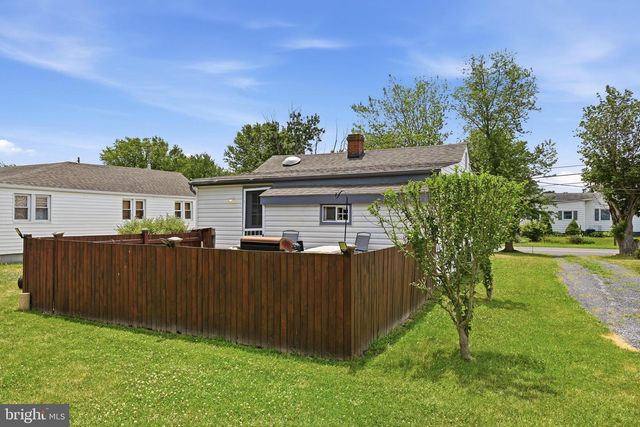 437, 441, 445 STEPHENSON RD, Stephenson, VA 22656