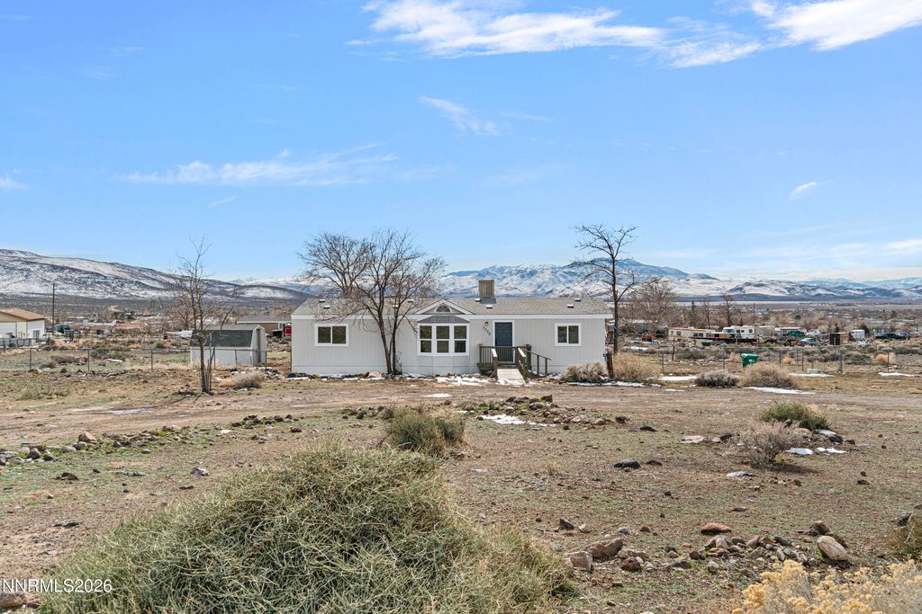 7775 Pueblo Drive, Stagecoach, NV 89429